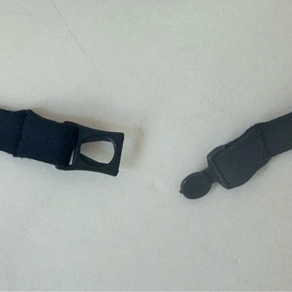 NWT ERES “Edge Cut” Triangle Bikini Top With Buckle Detail in Navy - Picture 10 of 16